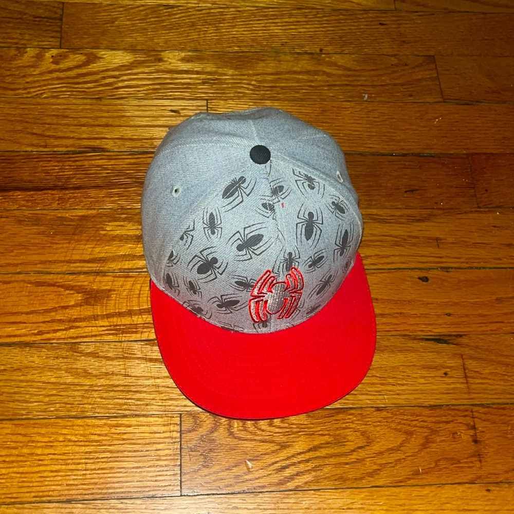 Kids Spider-Man Gray Black Red & White Marvel Hat
